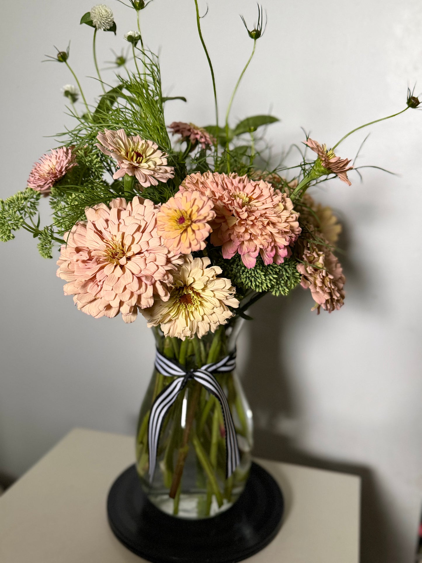 Custom Flower Arrangements — Birthdays, Anniversaries & Special Occasions