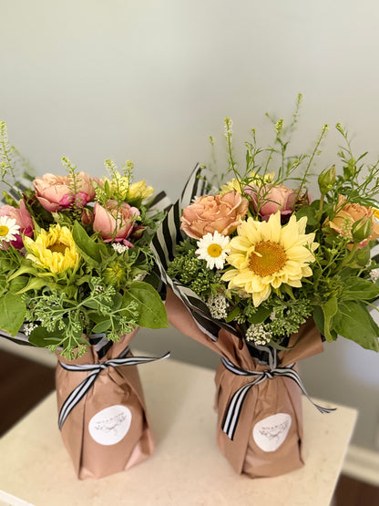 Custom Flower Arrangements — Birthdays, Anniversaries & Special Occasions