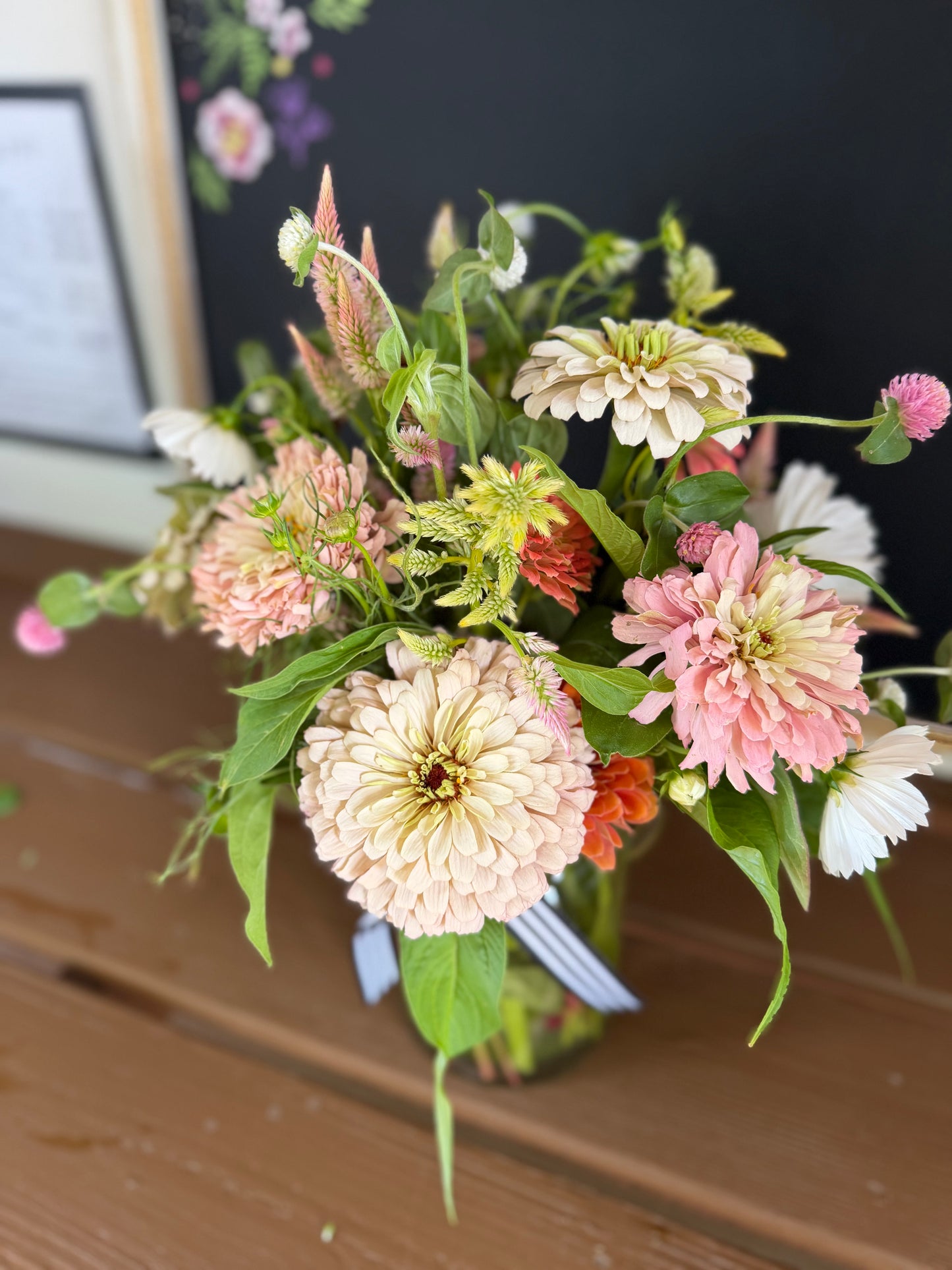 Custom Flower Arrangements — Birthdays, Anniversaries & Special Occasions