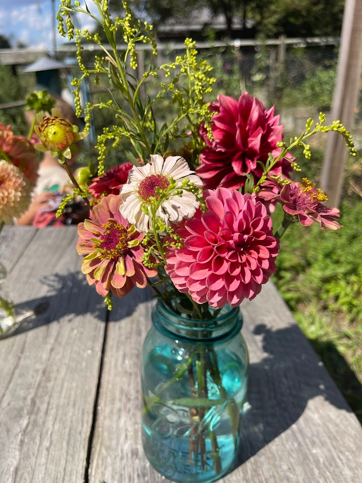 September Flower Subscription (4 Weeks)